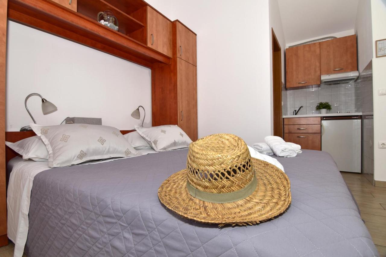 Old Town Studio Apartments Makarska Exterior foto
