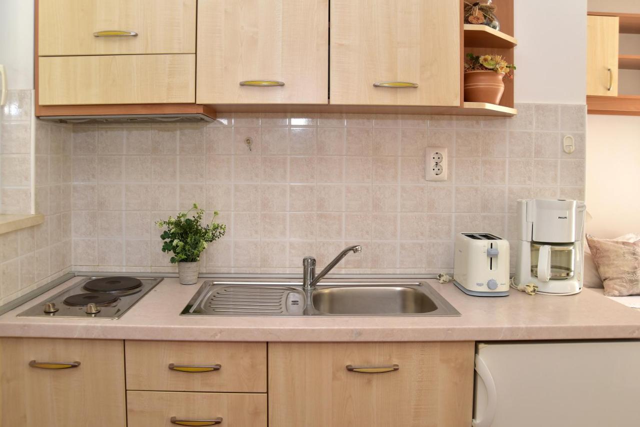 Old Town Studio Apartments Makarska Exterior foto