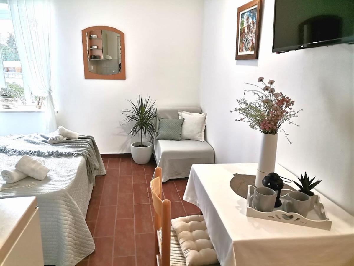 Old Town Studio Apartments Makarska Exterior foto